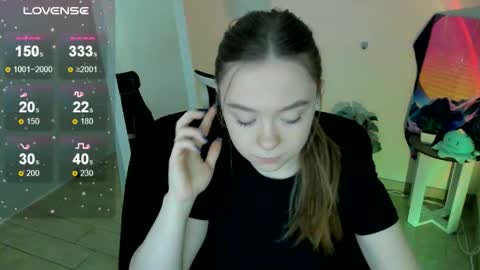 Snapshot of _margoqueen_ chatting on September 26, 6:39 am Margo online show from September 26, 6:39 am