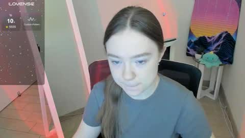 Snapshot of _margoqueen_ chatting on March 25, 7:58 am Margo online show from March 25, 7:58 am