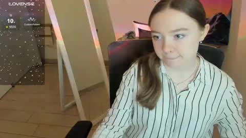 Snapshot of _margoqueen_ chatting on March 28, 7:30 am Margo online show from March 28, 7:30 am