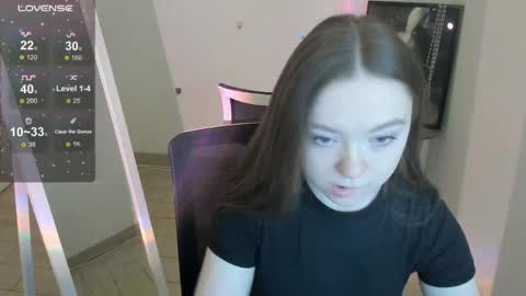 Snapshot of _margoqueen_ chatting on April 4, 6:11 am Margo online show from April 4, 6:11 am