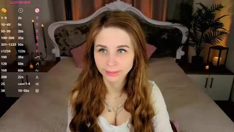 Eva  online show from May 31, 10:00 pm