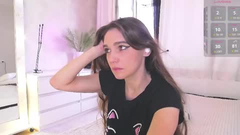 Snapshot of _maridragon_ chatting on April 26, 8:45 am Mari online show from April 26, 8:45 am