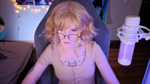 Mariko online show from January 26, 2:52 pm