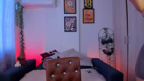 mar online show from January 8, 1:57 pm