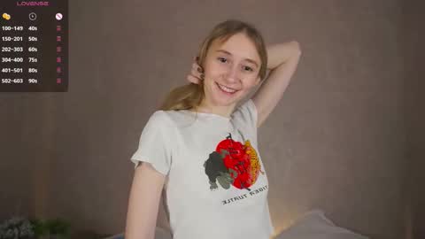 Snapshot of _marvelous_time_ chatting on September 20, 4:13 am Gwen online show from September 20, 4:13 am