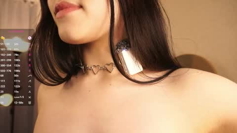  Gwen  online show from April 1, 1:41 pm