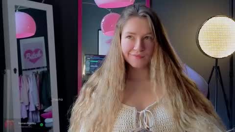 Elisa online show from February 23, 11:29 am