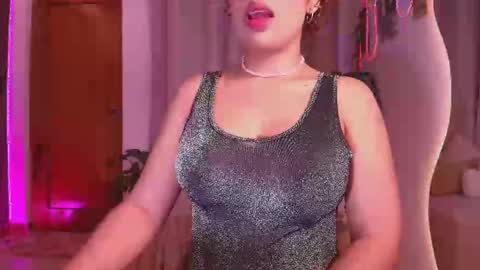Snapshot of _megan_akbar chatting on March 27, 2:06 pm Marce online show from March 27, 2:06 pm