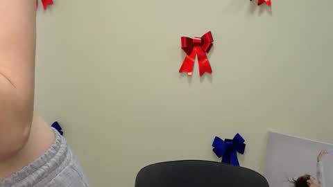 Susie online show from March 4, 7:41 am