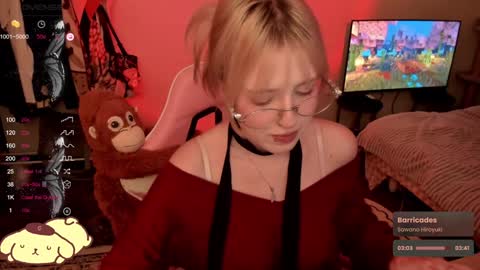 Snapshot of _meowmiko__ chatting on December 15, 2:30 am miko3 online show from December 15, 2:30 am