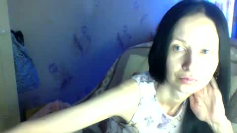 Snapshot of _merrry_ chatting on May 15, 1:29 pm Merry online show from May 15, 1:29 pm