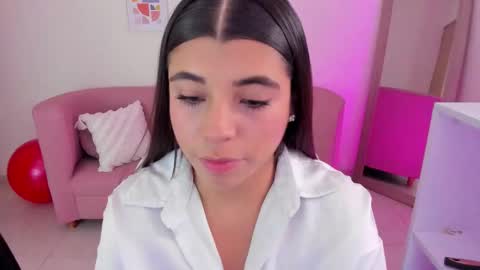  MIa blue 18  online show from February 10, 6:56 pm