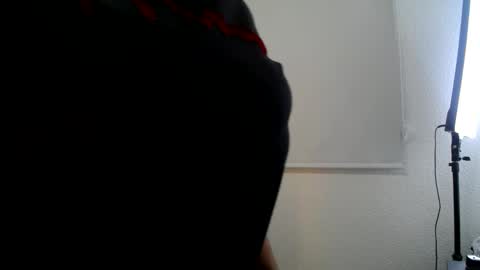  Mia  online show from December 16, 12:43 pm