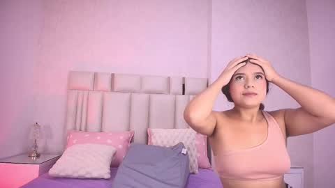 Mia  online show from February 16, 12:12 pm