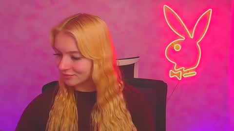 Melanie online show from January 14, 10:27 am