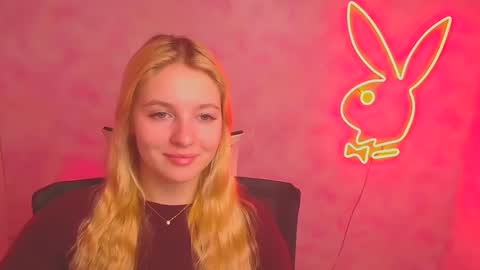 Melanie online show from March 4, 7:08 am