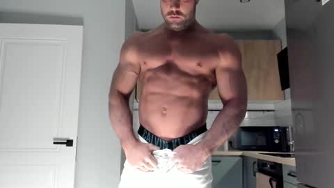 Snapshot of _miles19 chatting on November 16, 8:58 pm _miles19 online show from November 16, 8:58 pm