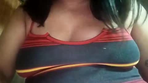 _milkytitsmomxx_ online show from March 27, 5:34 pm