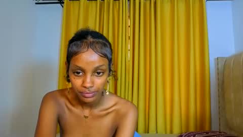 Mimi online show from March 4, 2:45 pm