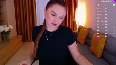 Mia online show from October 21, 6:14 am