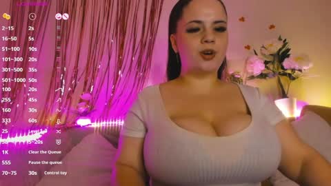 Mila online show from May 25, 6:25 pm