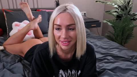 alienmito online show from February 18, 1:12 am