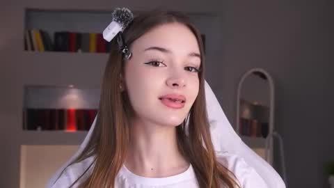 Margo online show from February 28, 4:30 pm