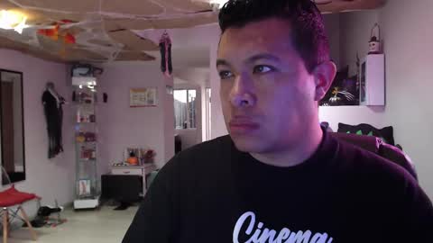 Snapshot of _mr_panda_ chatting on October 28, 10:01 pm Panda  online show from October 28, 10:01 pm