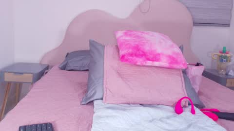 Luna online show from April 10, 4:06 am