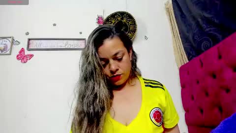 Snapshot of _nanycute_ chatting on June 18, 12:00 am nany online show from June 18, 12:00 am