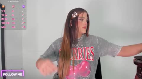 shantall online show from January 13, 10:37 pm