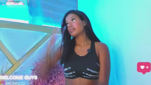 naomi brown online show from September 21, 6:04 am