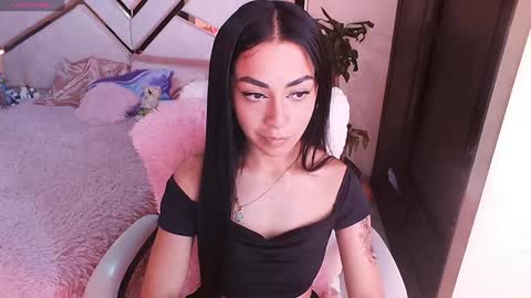 Snapshot of _natashaa19 chatting on January 31, 6:57 pm Natasha Rodriguez independent model online show from January 31, 6:57 pm
