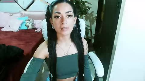 Snapshot of _natashaa19 chatting on February 23, 3:56 am Natasha Rodriguez independent model online show from February 23, 3:56 am