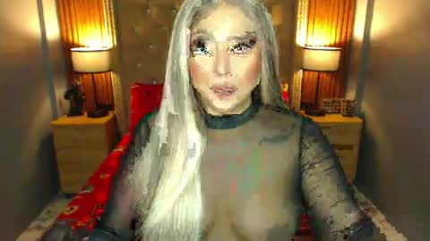 _natashacooper_ online show from December 21, 5:31 pm