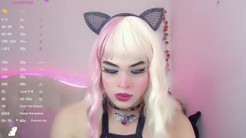 Snapshot of _natsuki chatting on December 14, 5:51 am _natsuki online show from December 14, 5:51 am