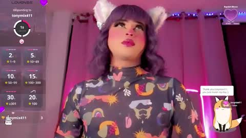 Snapshot of _natsuki chatting on October 12, 5:45 pm _natsuki online show from October 12, 5:45 pm