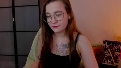 Mia with a big heart  online show from February 12, 3:51 am