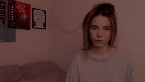 Snapshot of _ni_kiss chatting on January 28, 11:39 pm Nika online show from January 28, 11:39 pm