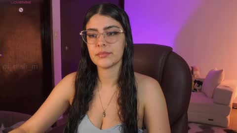 NiniHelp me by giving my show a thumbs up online show from May 29, 12:52 am