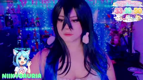 niiky online show from April 16, 11:44 am