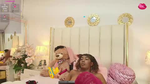 Snapshot of _ninafox_ chatting on June 3, 9:53 pm ninafox online show from June 3, 9:53 pm