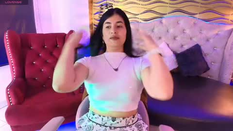 Snapshot of _ninaharpper chatting on June 6, 12:21 pm Nina Harpper online show from June 6, 12:21 pm