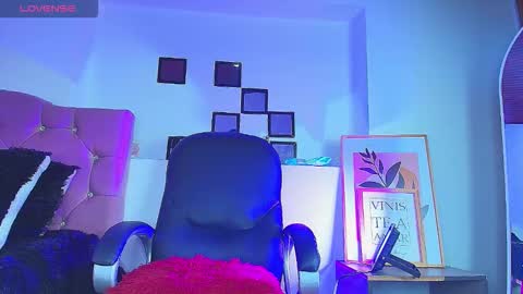 Snapshot of _noa_smith_ chatting on November 12, 4:18 pm Noa Smith online show from November 12, 4:18 pm