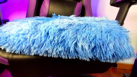 Snapshot of _noa_smith_ chatting on December 3, 9:40 am Noa Smith online show from December 3, 9:40 am