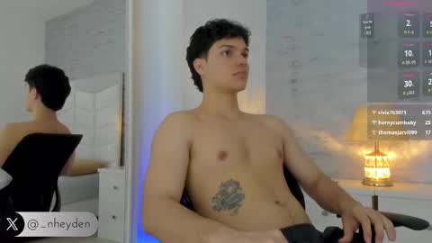 Snapshot of _noah_heyden chatting on February 21, 8:49 pm Noah Heyden online show from February 21, 8:49 pm