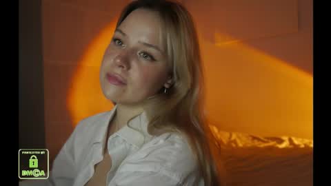 R online show from November 14, 1:43 pm