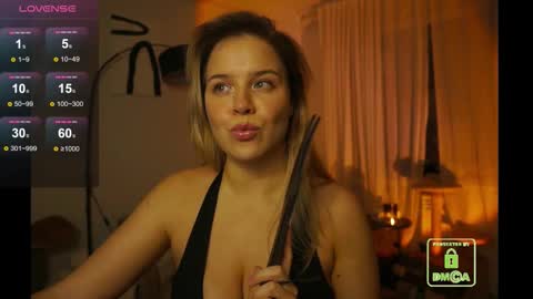 R online show from December 1, 12:04 am