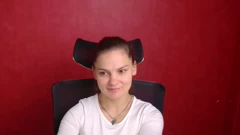 Snapshot of _olivia_moon chatting on September 22, 6:15 am Olivia online show from September 22, 6:15 am