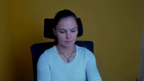 Snapshot of _olivia_moon chatting on September 25, 6:28 am Olivia online show from September 25, 6:28 am